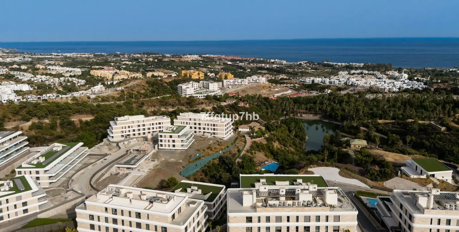 Sale of ground floor apartment in Estepona 6