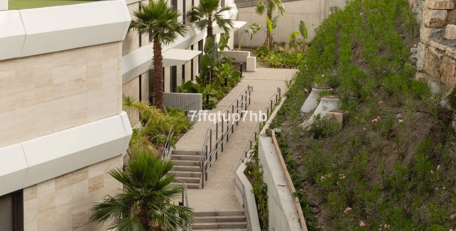 Sale of ground floor apartment in Estepona 29
