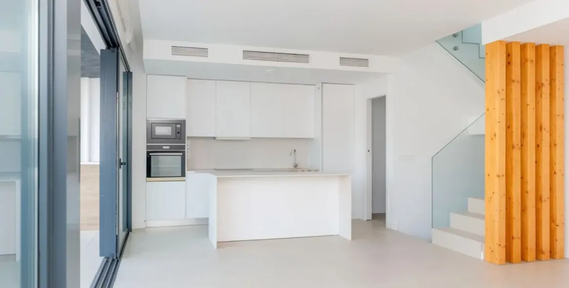 Long-term rent of detached villa in Estepona 3