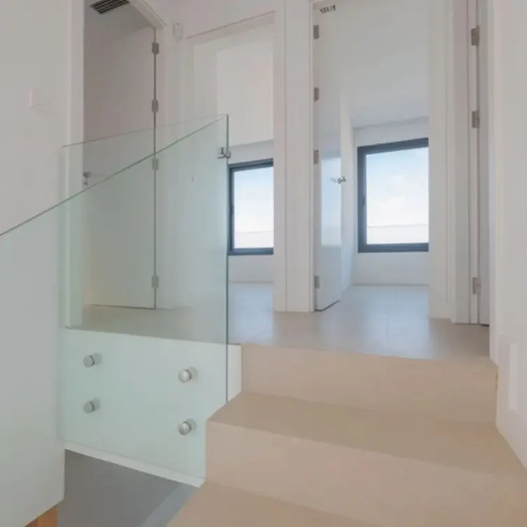 Long-term rent of detached villa in Estepona