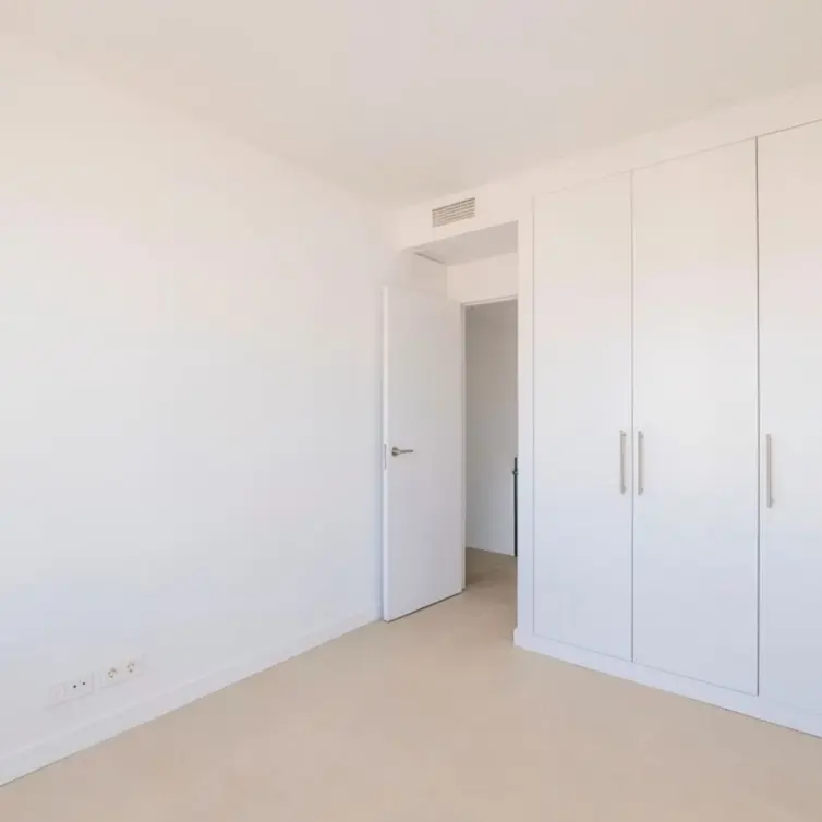 Long-term rent of detached villa in Estepona