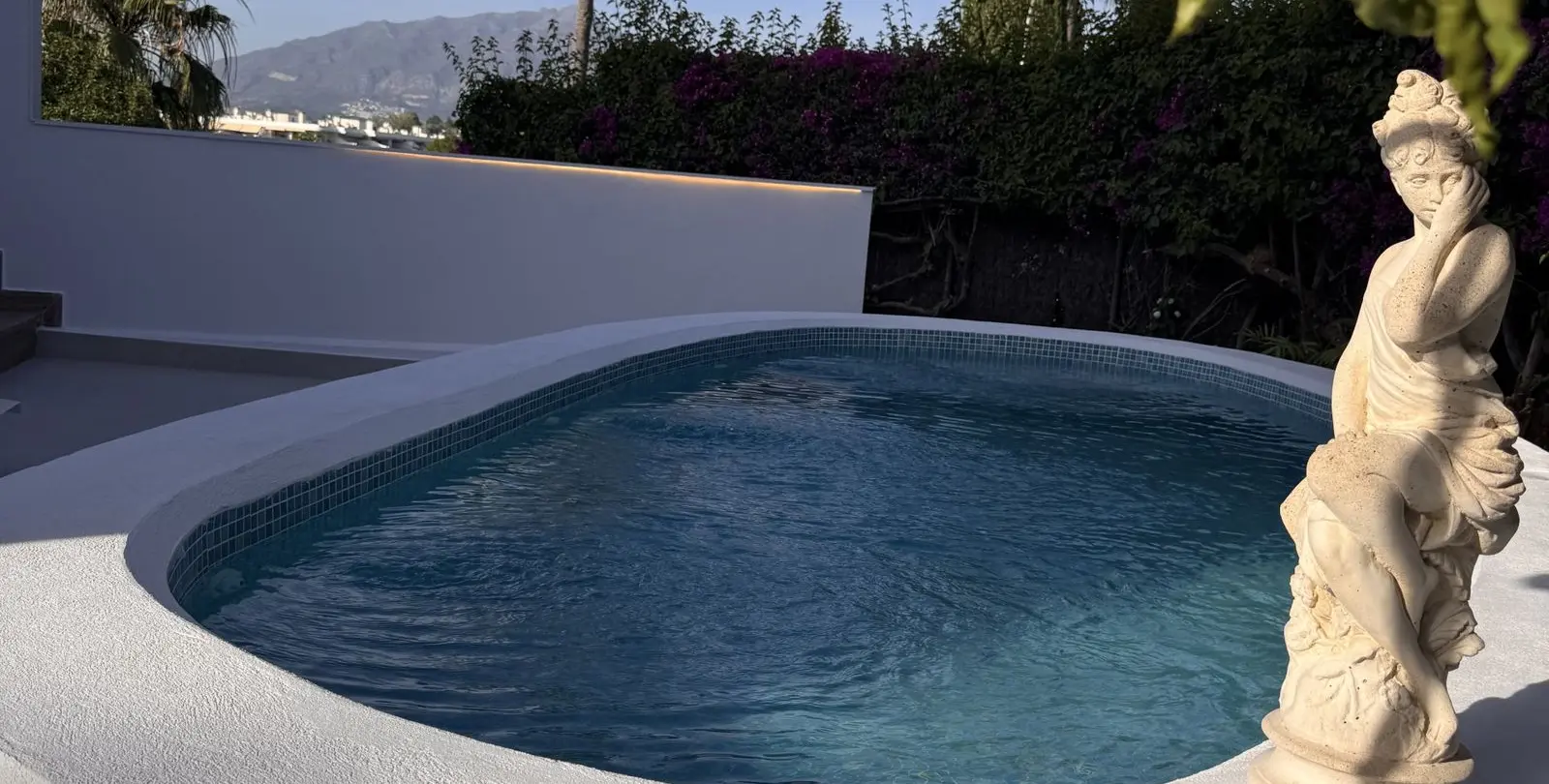 Продажа дома на две семьи в Guadalmina Alta 33