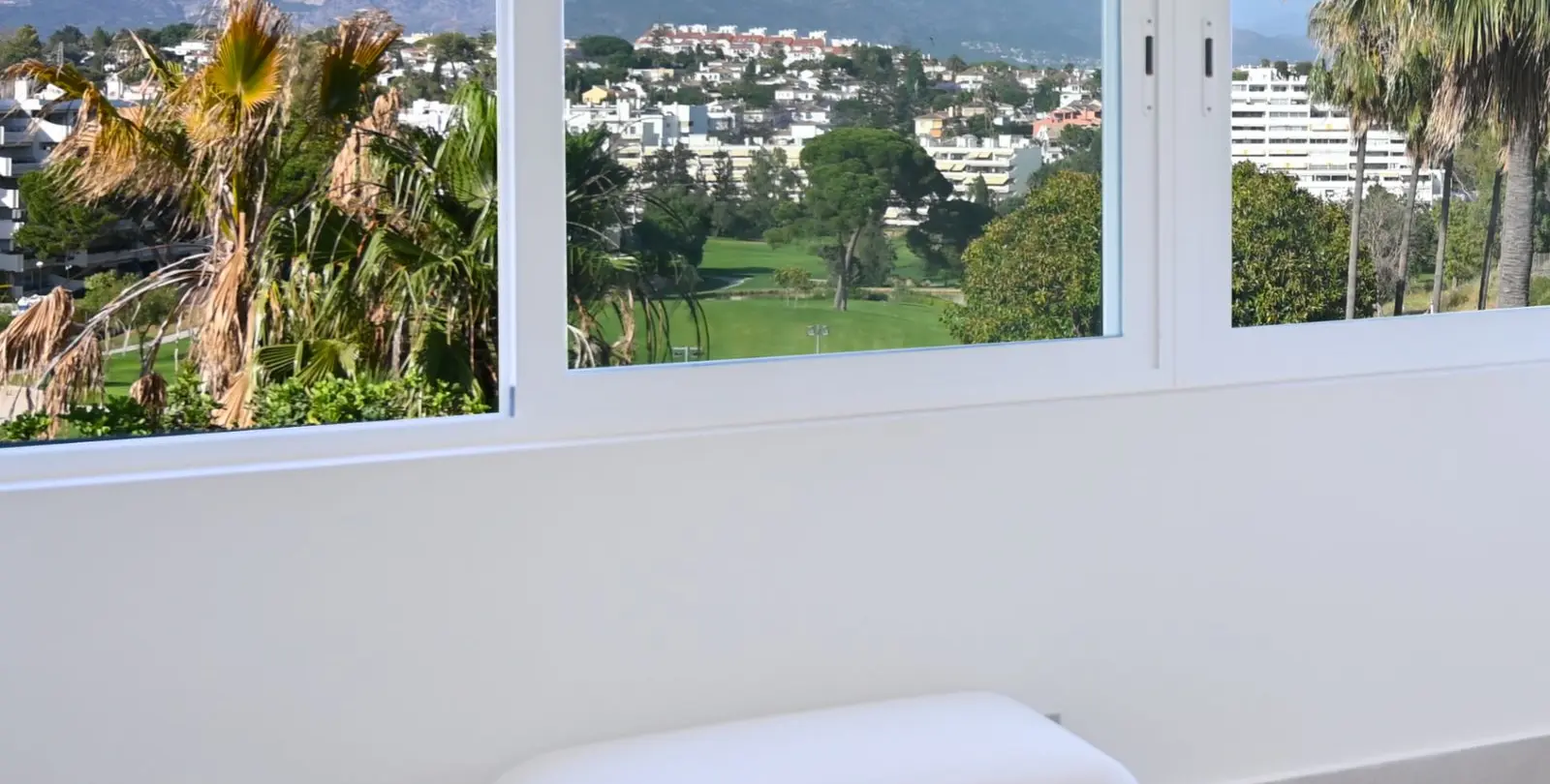 Продажа дома на две семьи в Guadalmina Alta 41