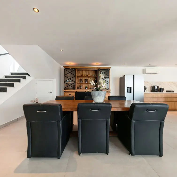 Venta de villa independiente en Elviria