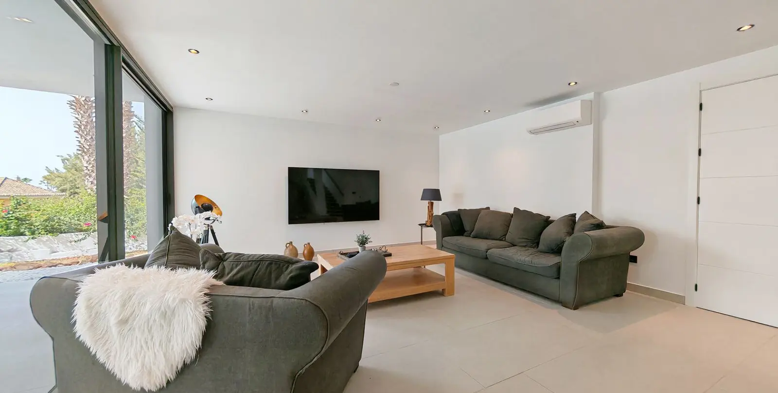 Venta de villa independiente en Elviria 7