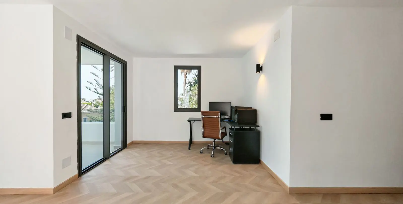 Venta de villa independiente en Elviria 26