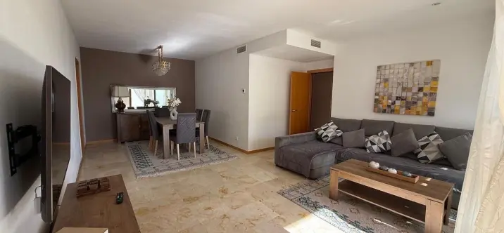 Sale of middle floor apartment in Altos de los Monteros 2