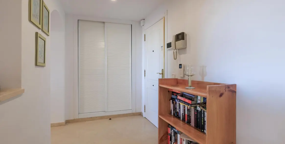 Venta de apartamento en planta baja en Benahavís 24