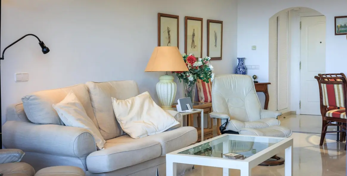 Venta de apartamento en planta baja en Benahavís 26