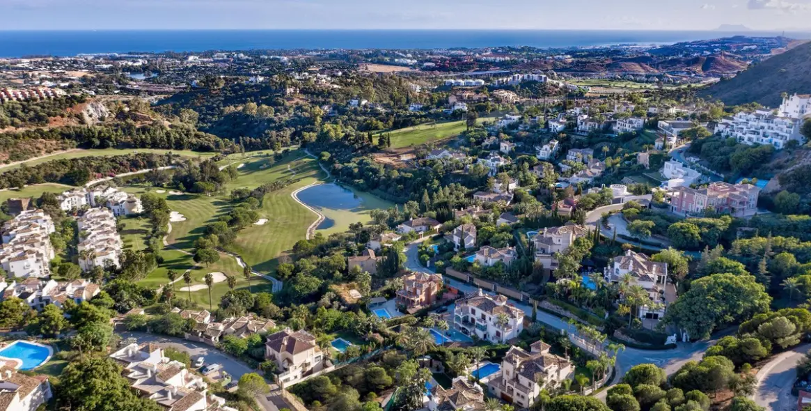 Venta de apartamento en planta baja en Benahavís 46