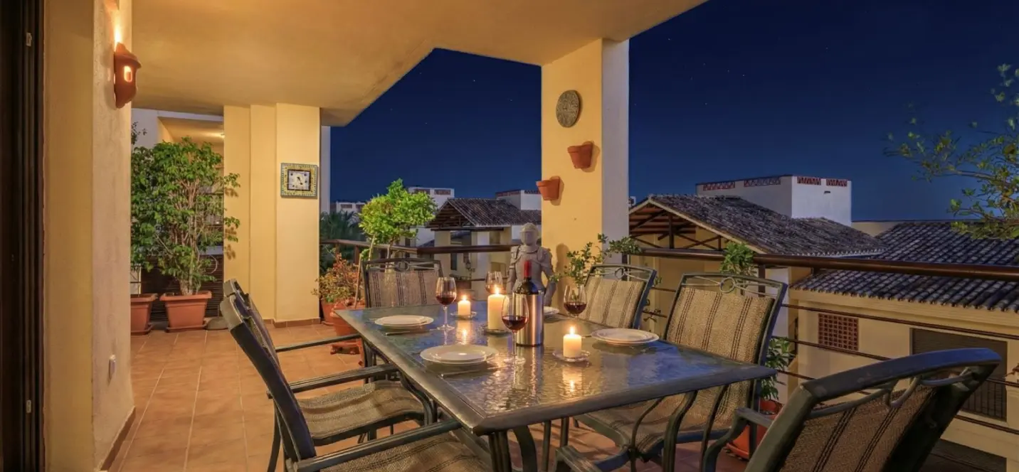 Venta de apartamento en planta baja en Benahavís 2