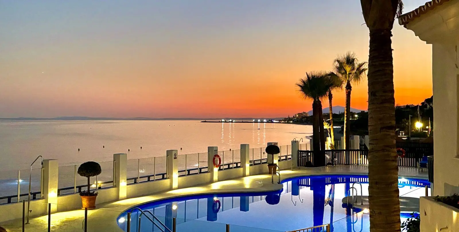 Sale of ground floor apartment in Calahonda 6