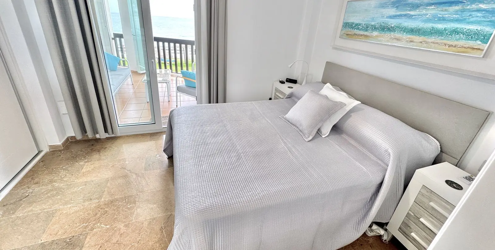 Sale of ground floor apartment in Calahonda 19