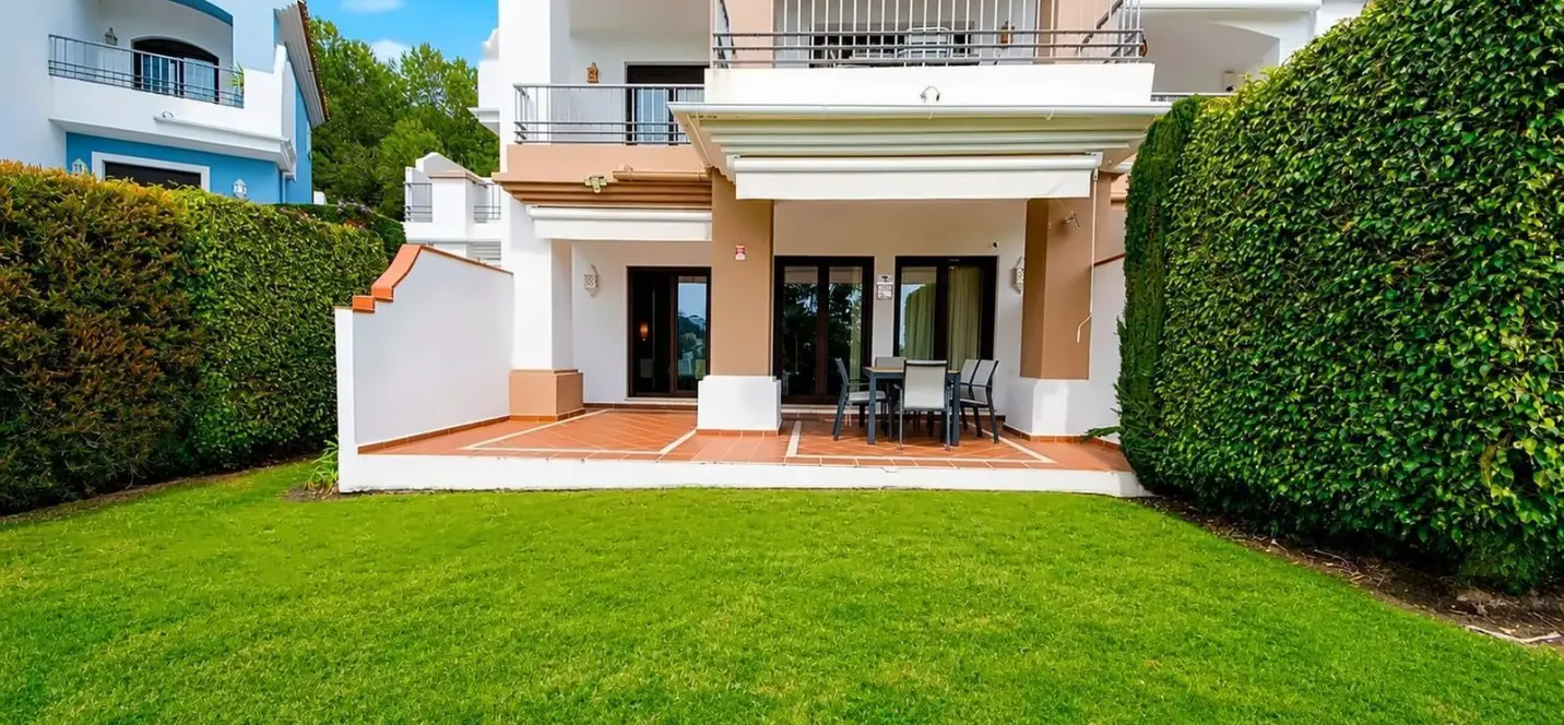 Venta de apartamento en planta baja en Los Arqueros 1