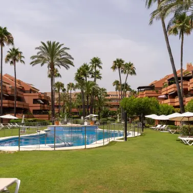 Venta de apartamento en planta baja en Marbella