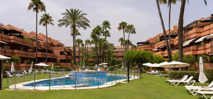 Venta de apartamento en planta baja en Marbella 1
