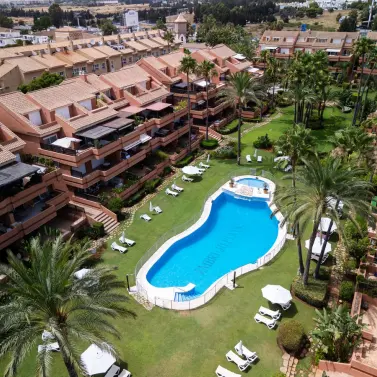 Venta de apartamento en planta baja en Marbella