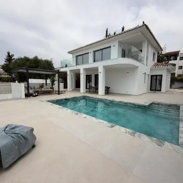Venta de villa independiente en Campo Mijas
