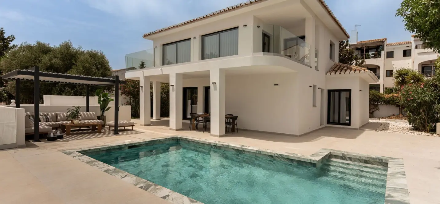 Продажа  отдельно стоящей виллы в Campo Mijas 0