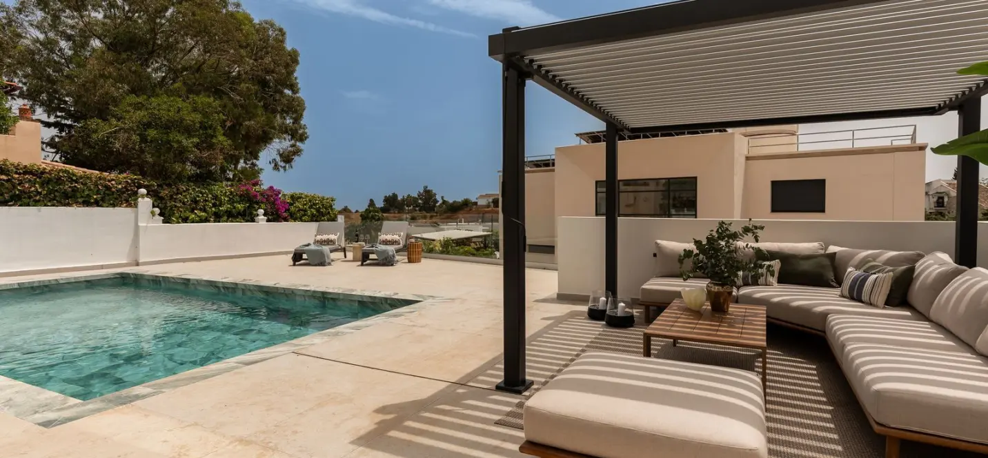 Продажа  отдельно стоящей виллы в Campo Mijas 1