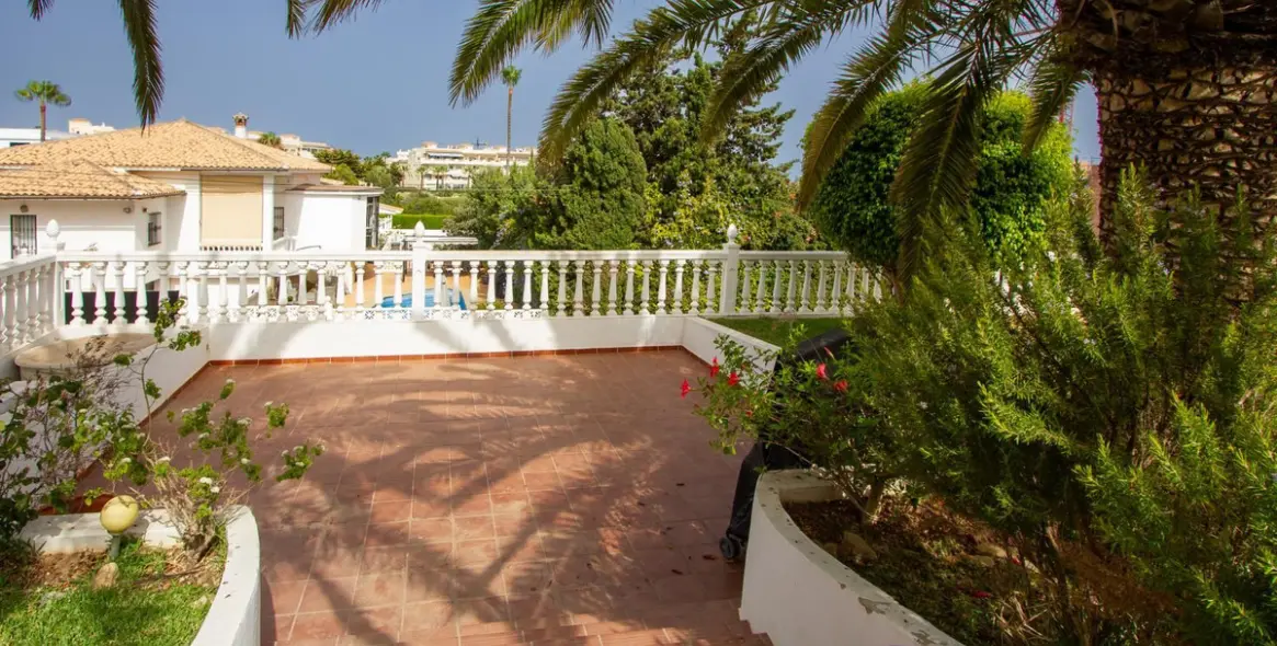 Venta de villa independiente en Mijas Costa 2