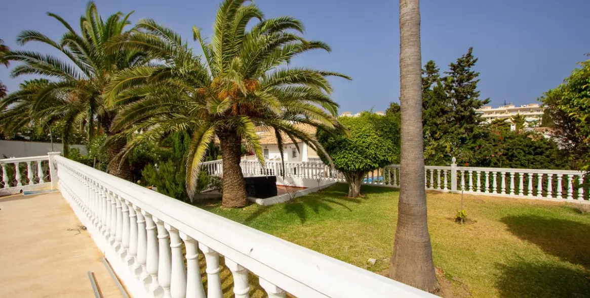 Venta de villa independiente en Mijas Costa 3