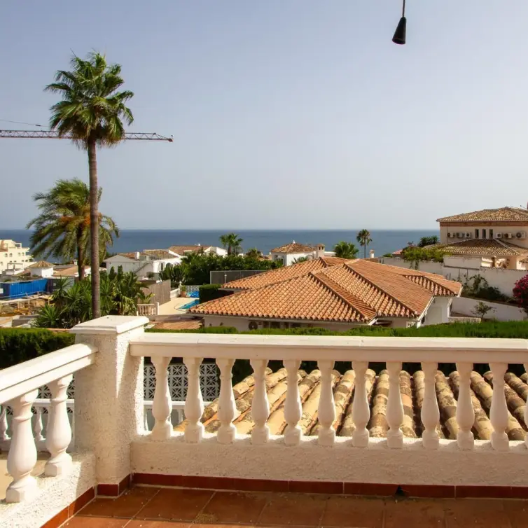Продажа  отдельно стоящей виллы в Mijas Costa
