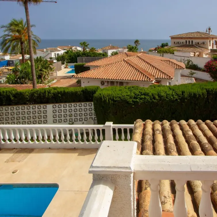 Продажа  отдельно стоящей виллы в Mijas Costa