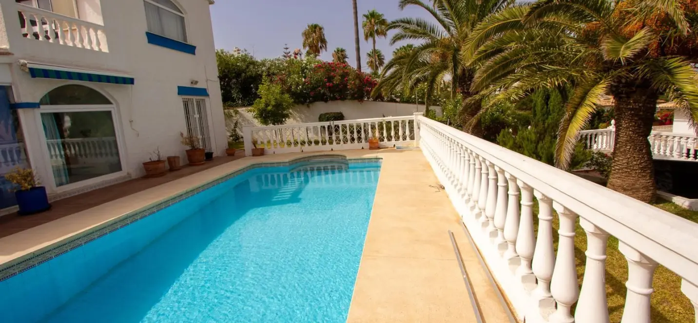 Продажа  отдельно стоящей виллы в Mijas Costa 3