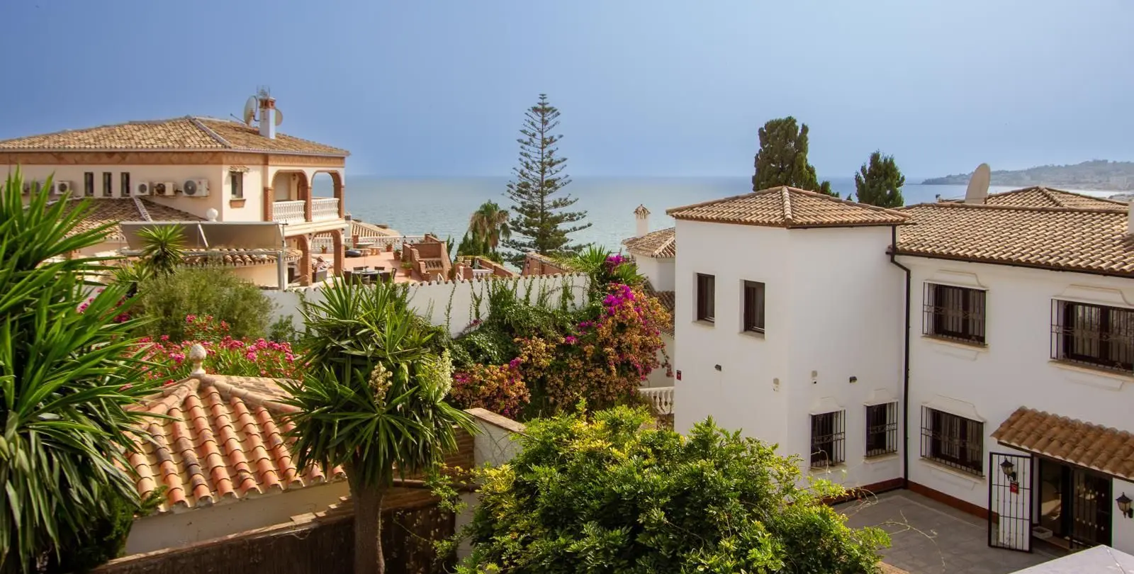 Продажа  отдельно стоящей виллы в Mijas Costa 31