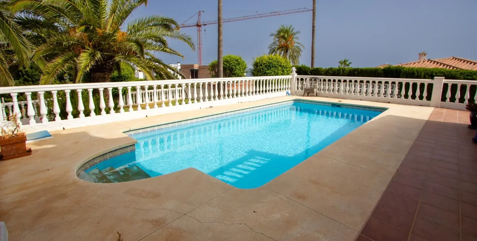 Продажа  отдельно стоящей виллы в Mijas Costa 34