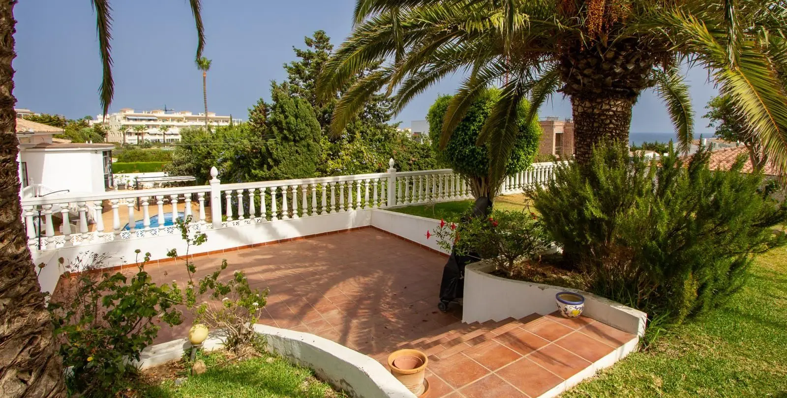 Продажа  отдельно стоящей виллы в Mijas Costa 39