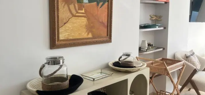 Venta de apartamento en planta media en Puerto Banús 3