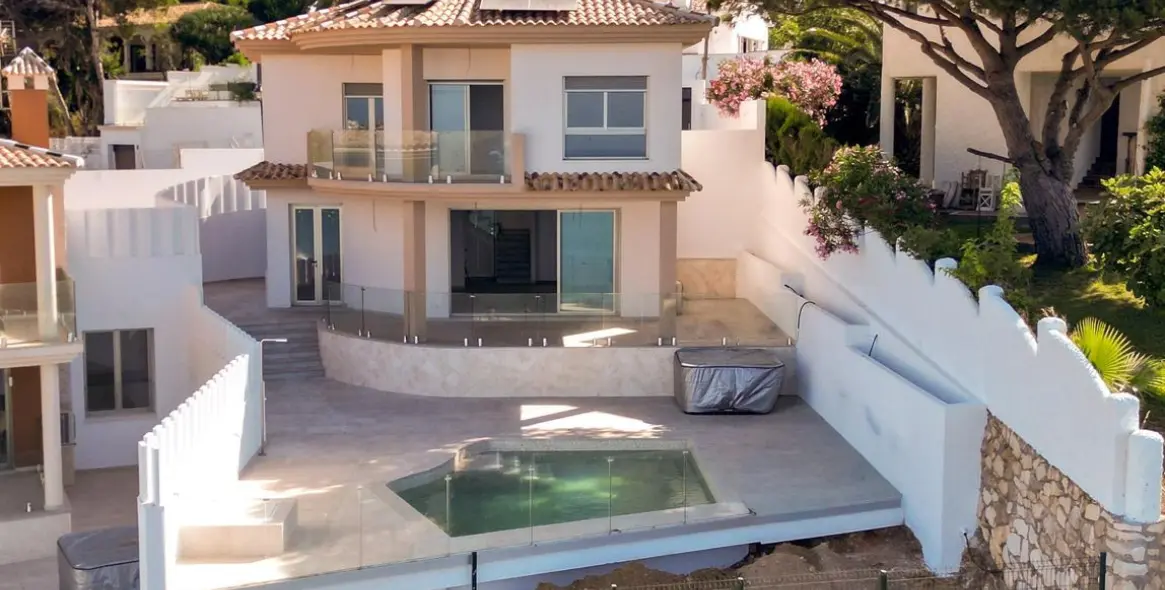 Venta de villa independiente en La Cala 9