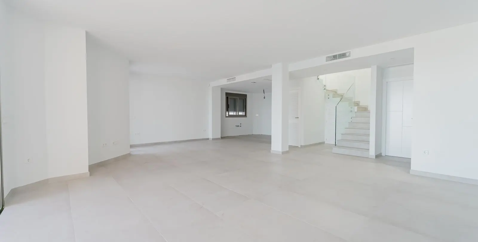 Sale of detached villa in La Cala de Mijas 15