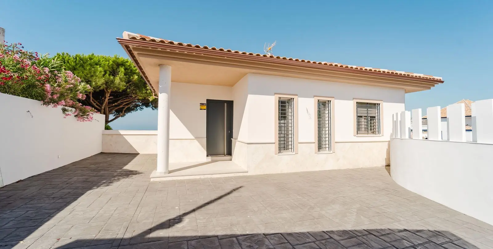 Sale of detached villa in La Cala de Mijas 35