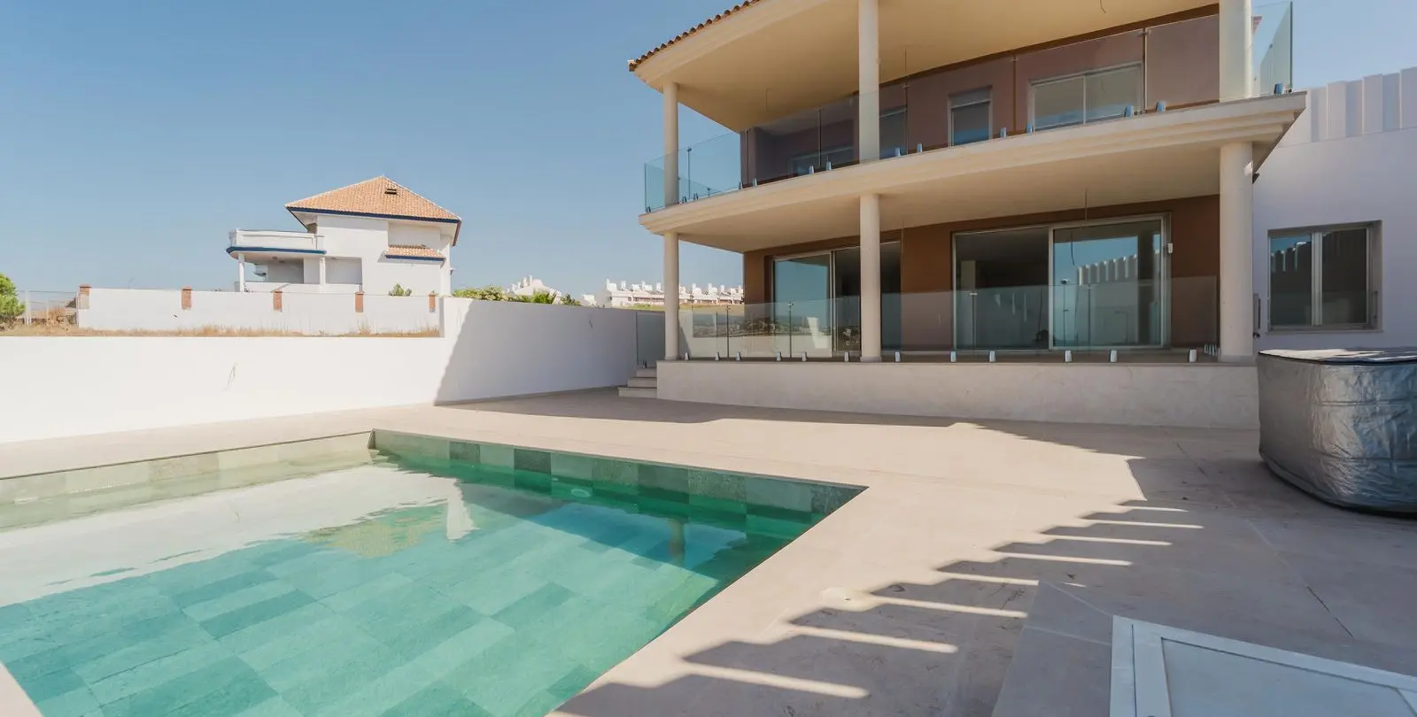 Venta de villa independiente en La Cala 11