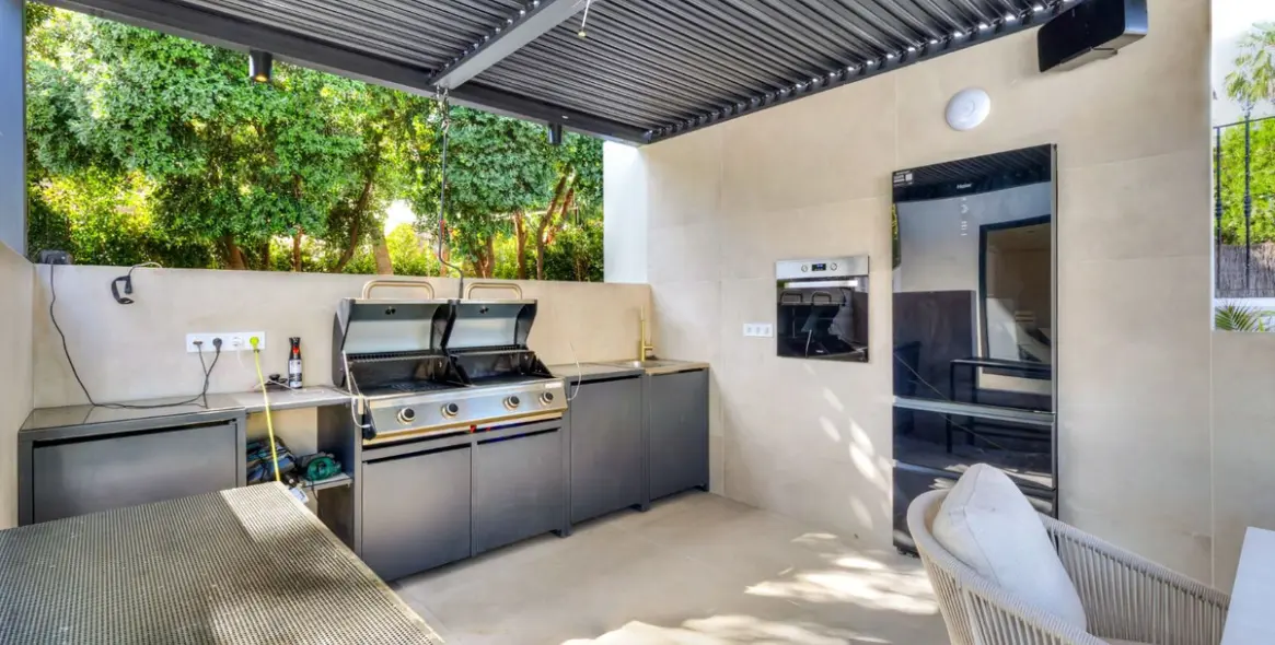 Short-term rent of detached villa in Guadalmina Alta 24