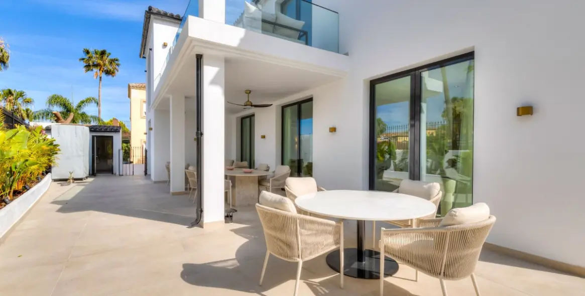 Short-term rent of detached villa in Guadalmina Alta 25