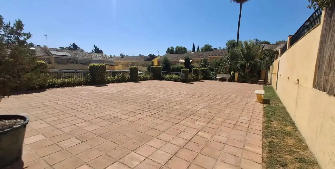 Продажа таунхауса в Estepona 15