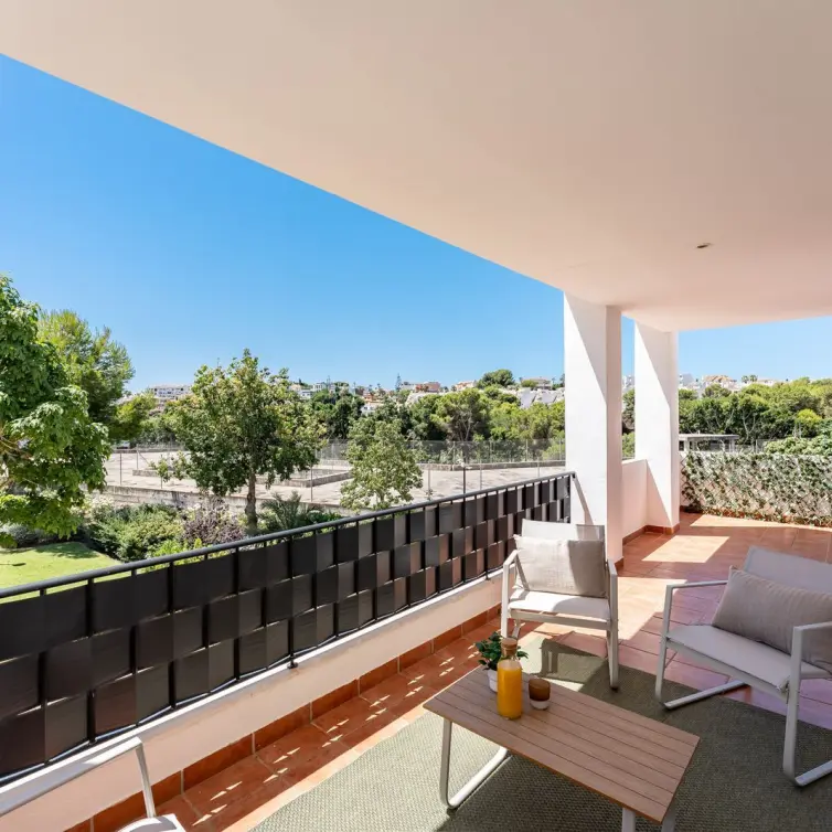 Venta de apartamento en planta media en Torrequebrada