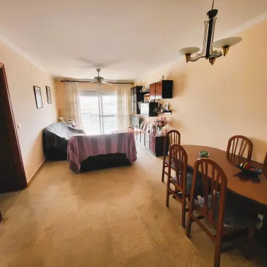 Продажа апартаментов на среднем этаже в Estepona