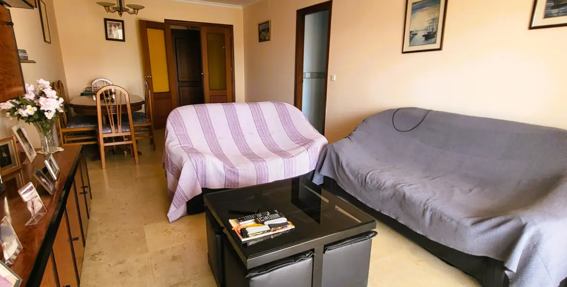 Sale of middle floor apartment in Estepona 6