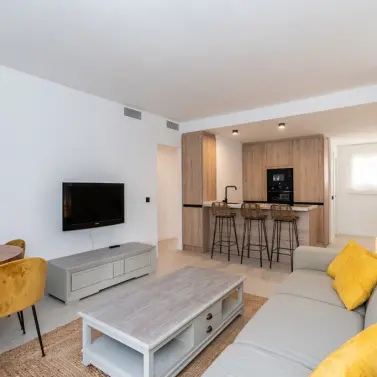 Продажа апартаментов на среднем этаже в Marbella