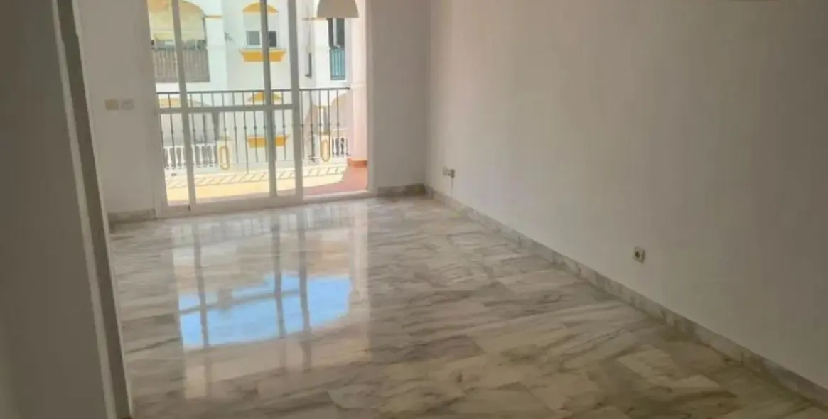 Продажа апартаментов на среднем этаже в Marbella 4