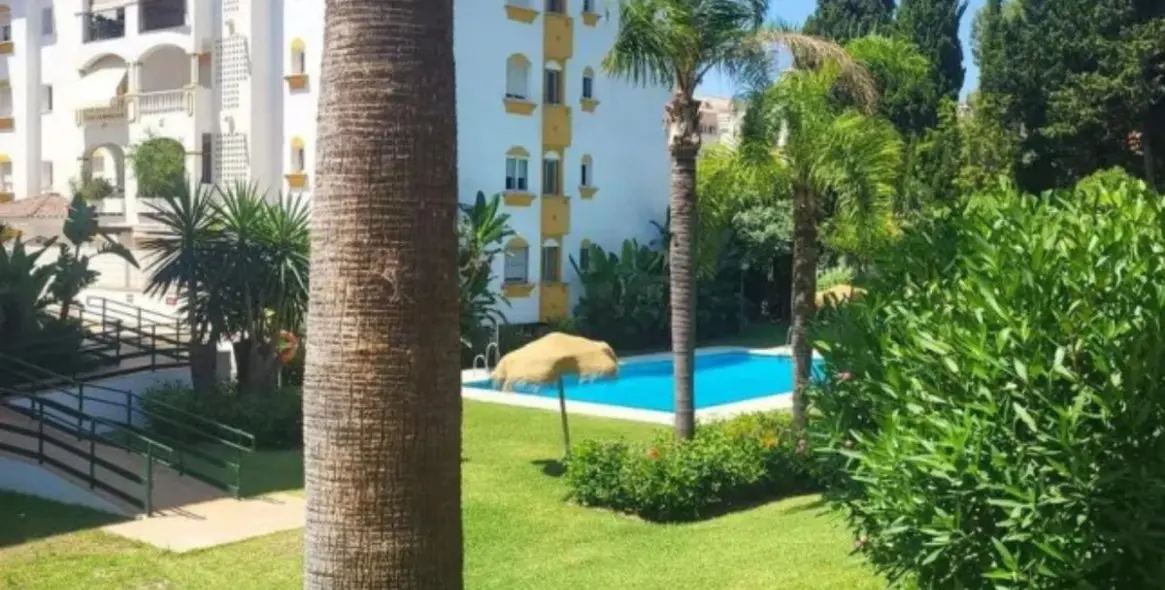 Продажа апартаментов на среднем этаже в Marbella 18