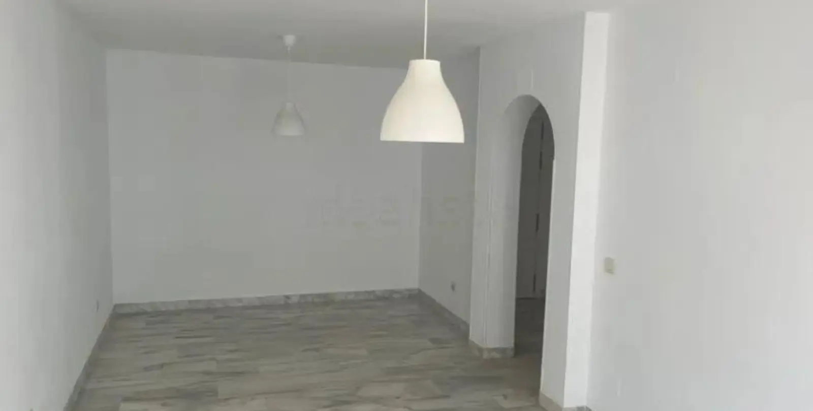 Venta de apartamento en planta media en Marbella 20