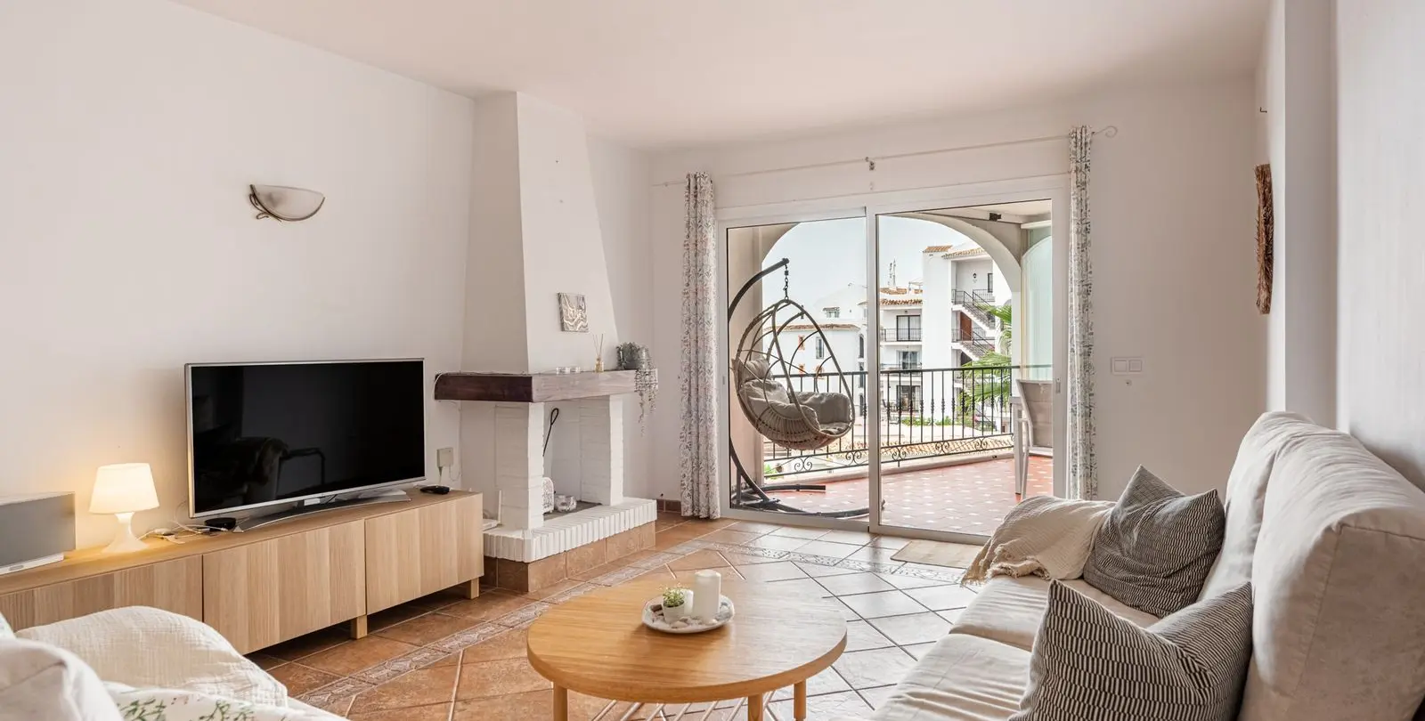 Venta de apartamento en planta media en Riviera del Sol 4