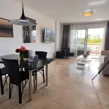 Sale of penthouse in Estepona