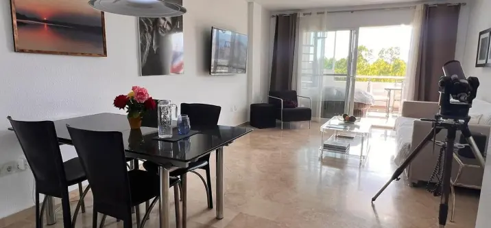 Sale of penthouse in Estepona 3
